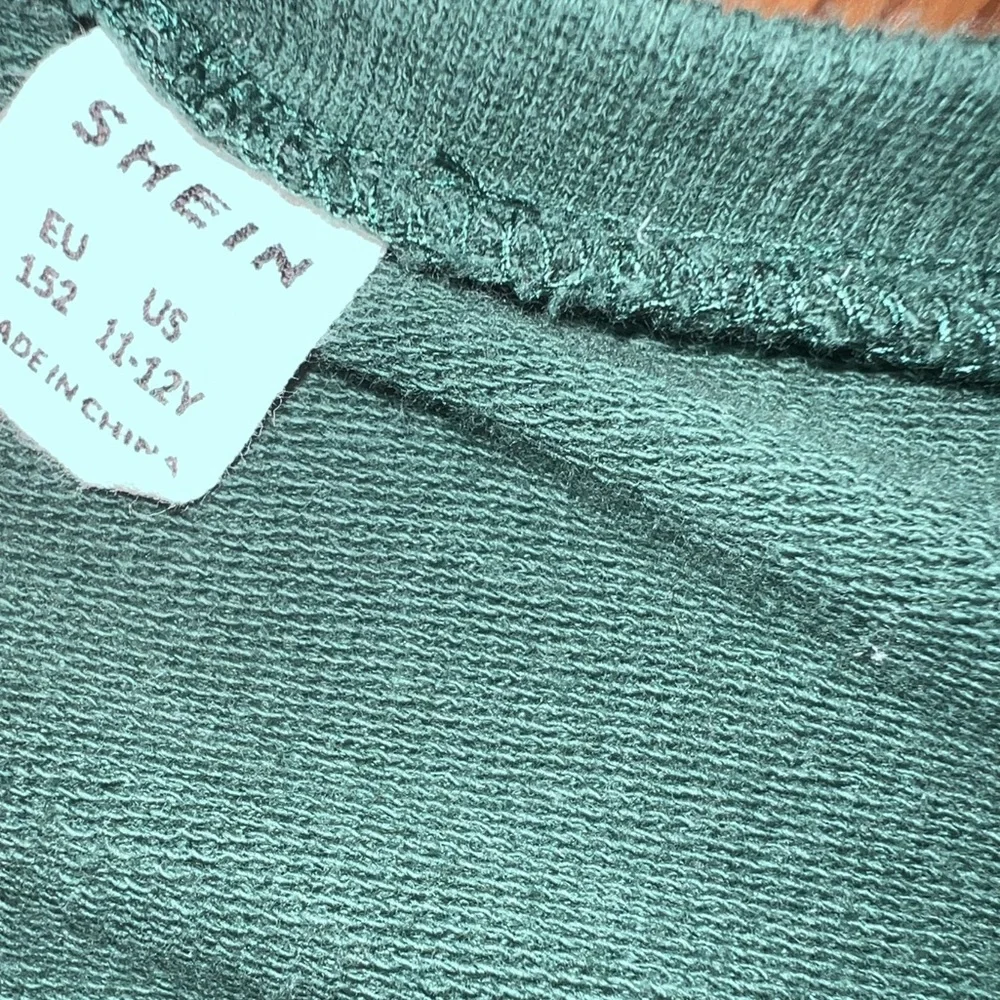 Sweater - Picture 2 of 3